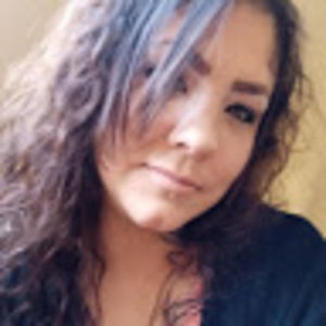 Meet your Posher, Angelique